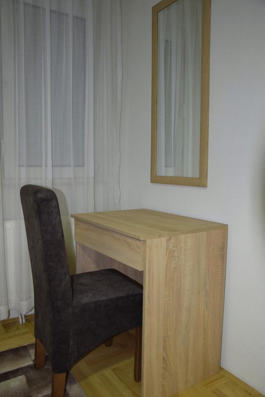 Apartmani Maric Novi Pazar Esterno foto