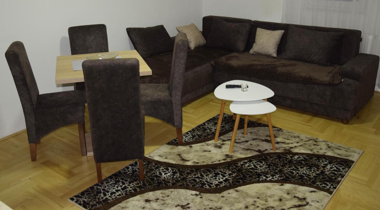 Apartmani Maric Novi Pazar Esterno foto