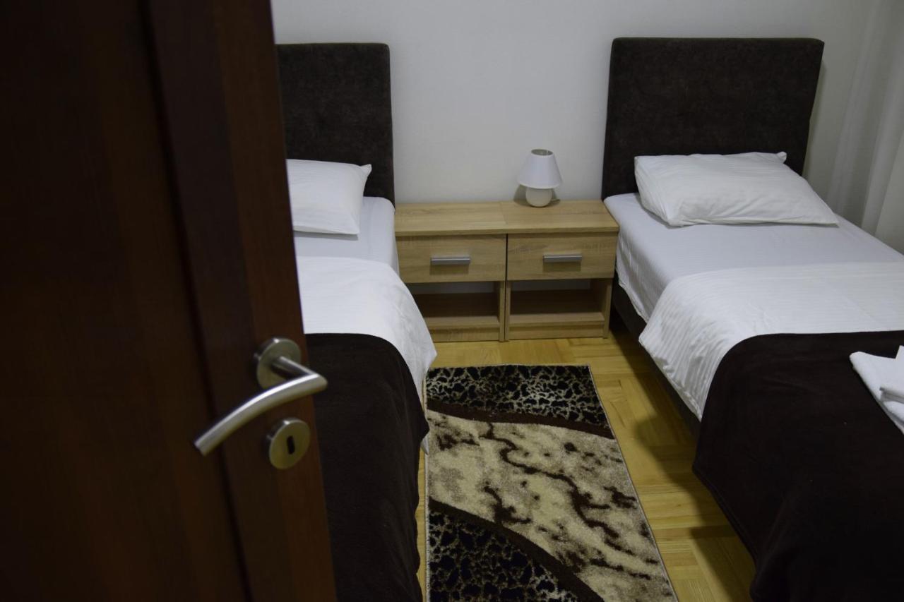 Apartmani Maric Novi Pazar Esterno foto