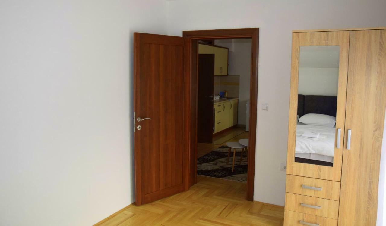 Apartmani Maric Novi Pazar Esterno foto
