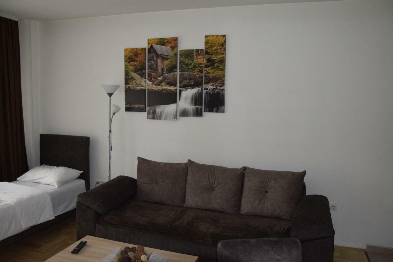 Apartmani Maric Novi Pazar Esterno foto