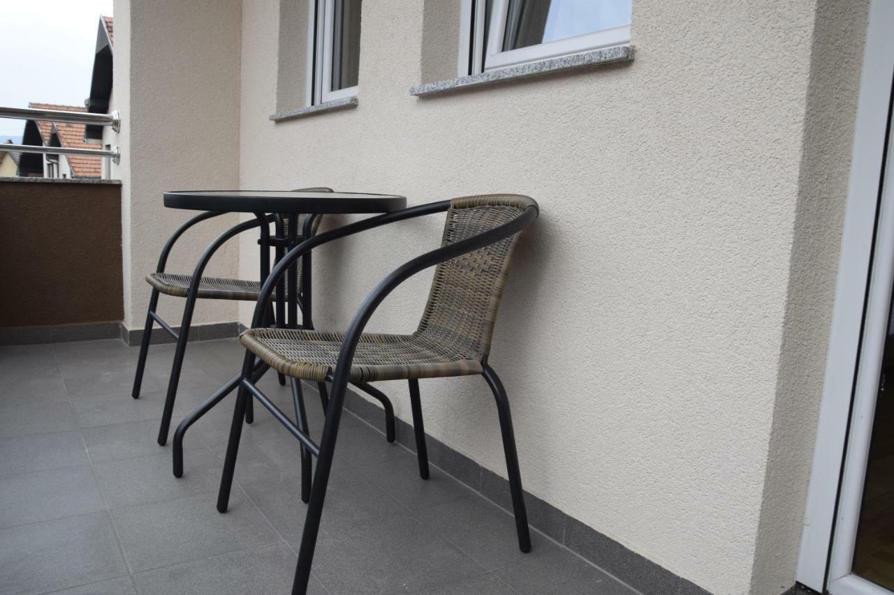 Apartmani Maric Novi Pazar Esterno foto