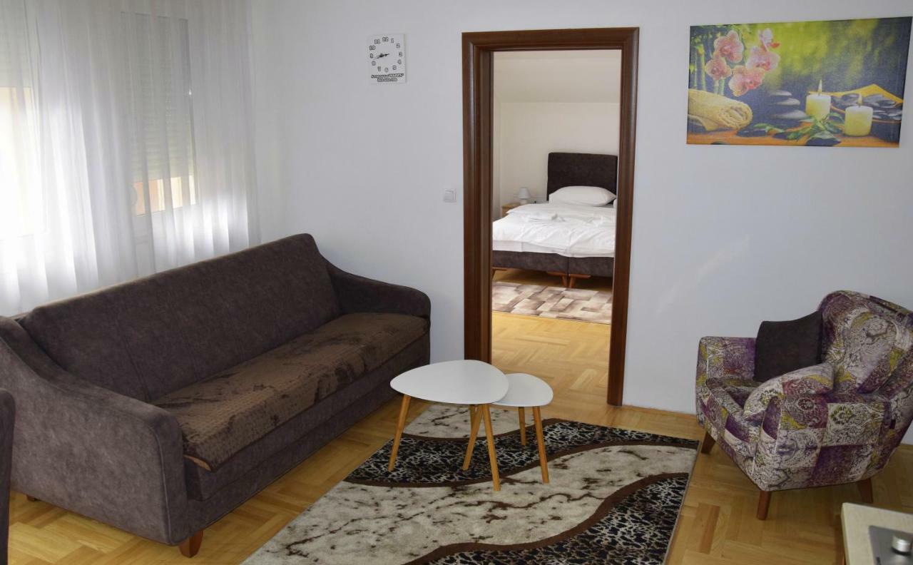 Apartmani Maric Novi Pazar Esterno foto