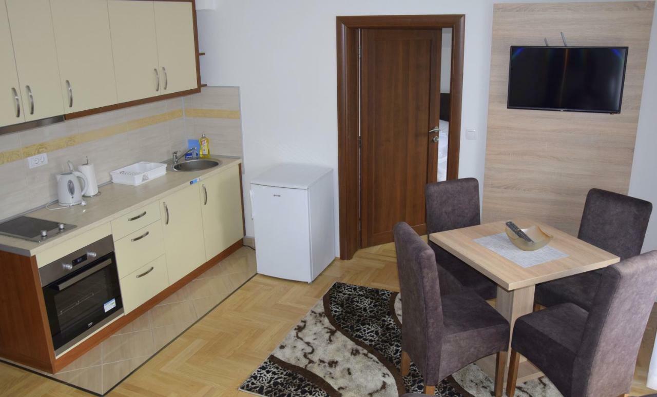 Apartmani Maric Novi Pazar Esterno foto